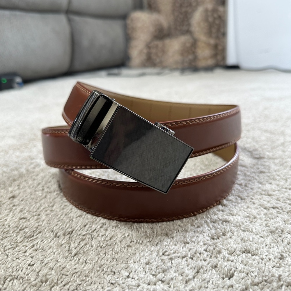 Mio Marino Men’s Cut-to-Size Track Closure Leather Belt in Brown